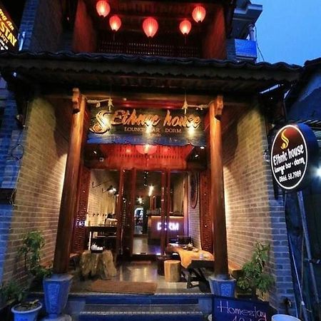 Ethnic House Lounge Bar & Hostel Dong Van  Dış mekan fotoğraf