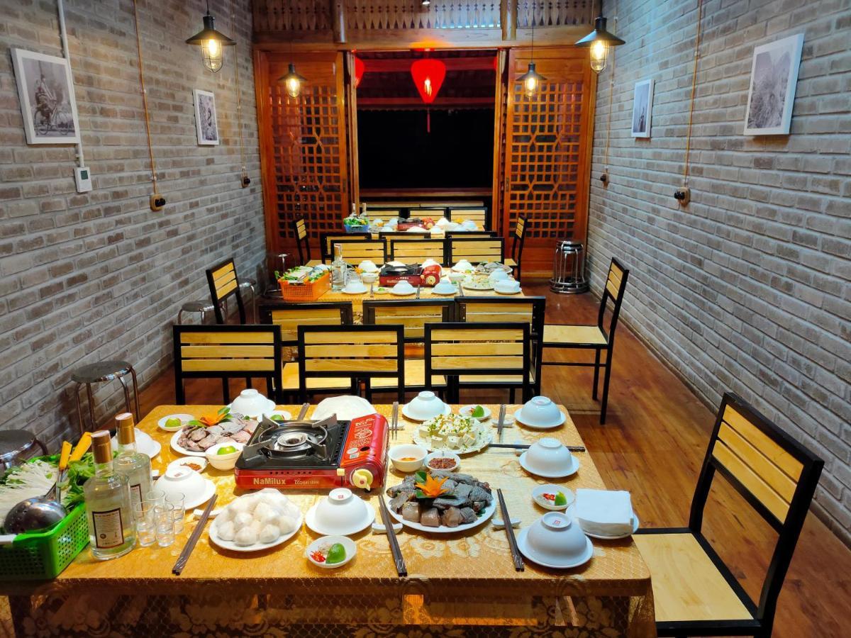 Ethnic House Lounge Bar & Hostel Dong Van  Dış mekan fotoğraf